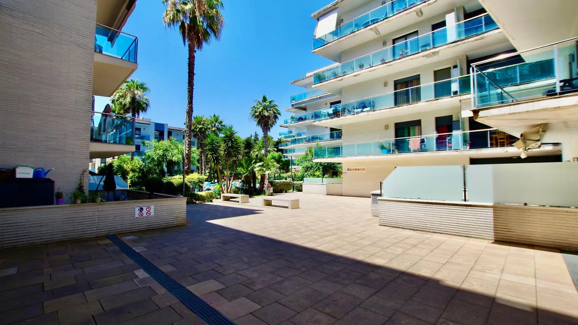 V&V Lloret-Apartamento Fenals Exclusivo Apartamento Para 6Pax Totalmente Renovado Con Piscina, Gimnasio, Parking Y Area Infantil 滨海略雷特 西班牙