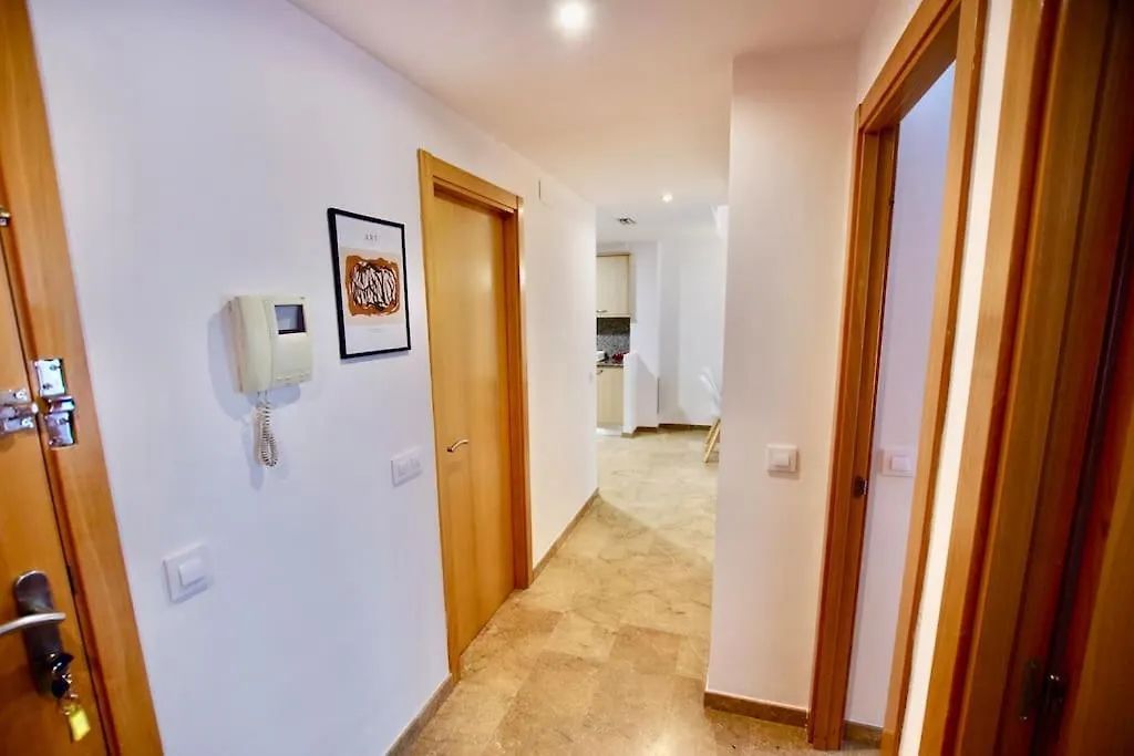 V&V Lloret-Apartamento Fenals Exclusivo Apartamento Para 6Pax Totalmente Renovado Con Piscina, Gimnasio, Parking Y Area Infantil Lloret de Mar Apartment