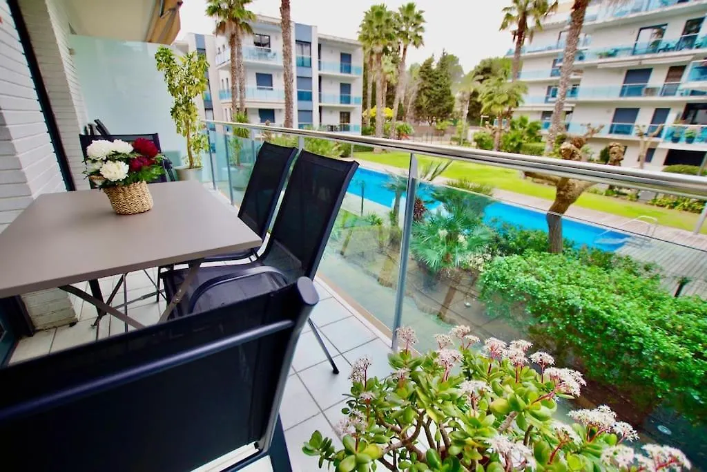 V&V Lloret-Apartamento Fenals Exclusivo Apartamento Para 6Pax Totalmente Renovado Con Piscina, Gimnasio, Parking Y Area Infantil Lloret de Mar Apartment