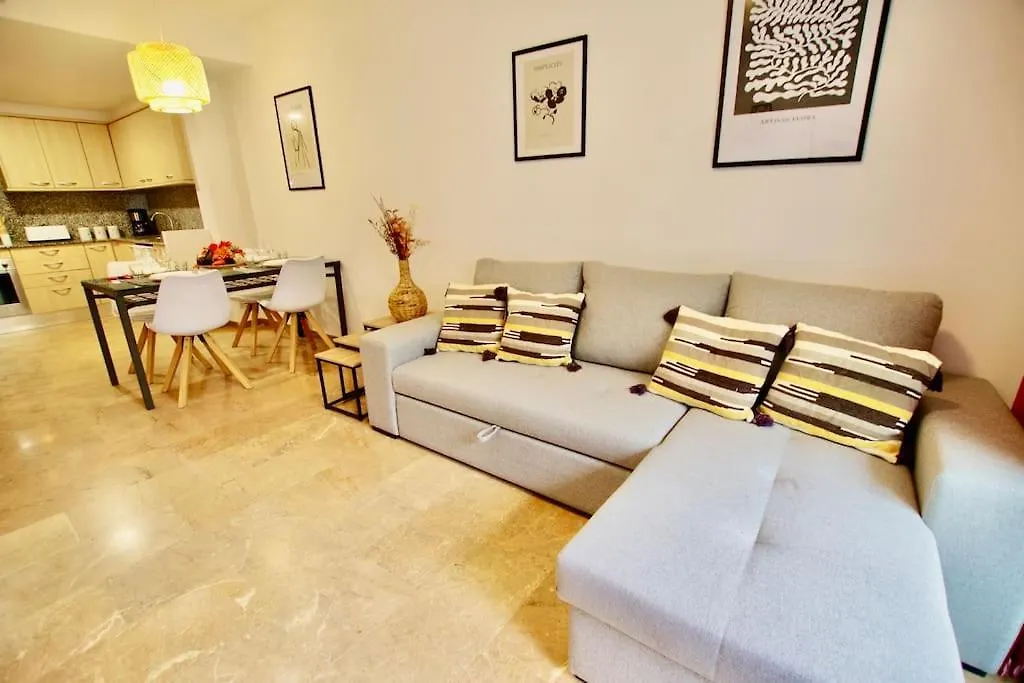 Apartment V&V Lloret-Apartamento Fenals Exclusivo Apartamento Para 6Pax Totalmente Renovado Con Piscina, Gimnasio, Parking Y Area Infantil Lloret de Mar Spain